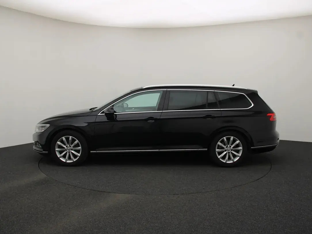 Volkswagen Passat 2015, photo 6/10