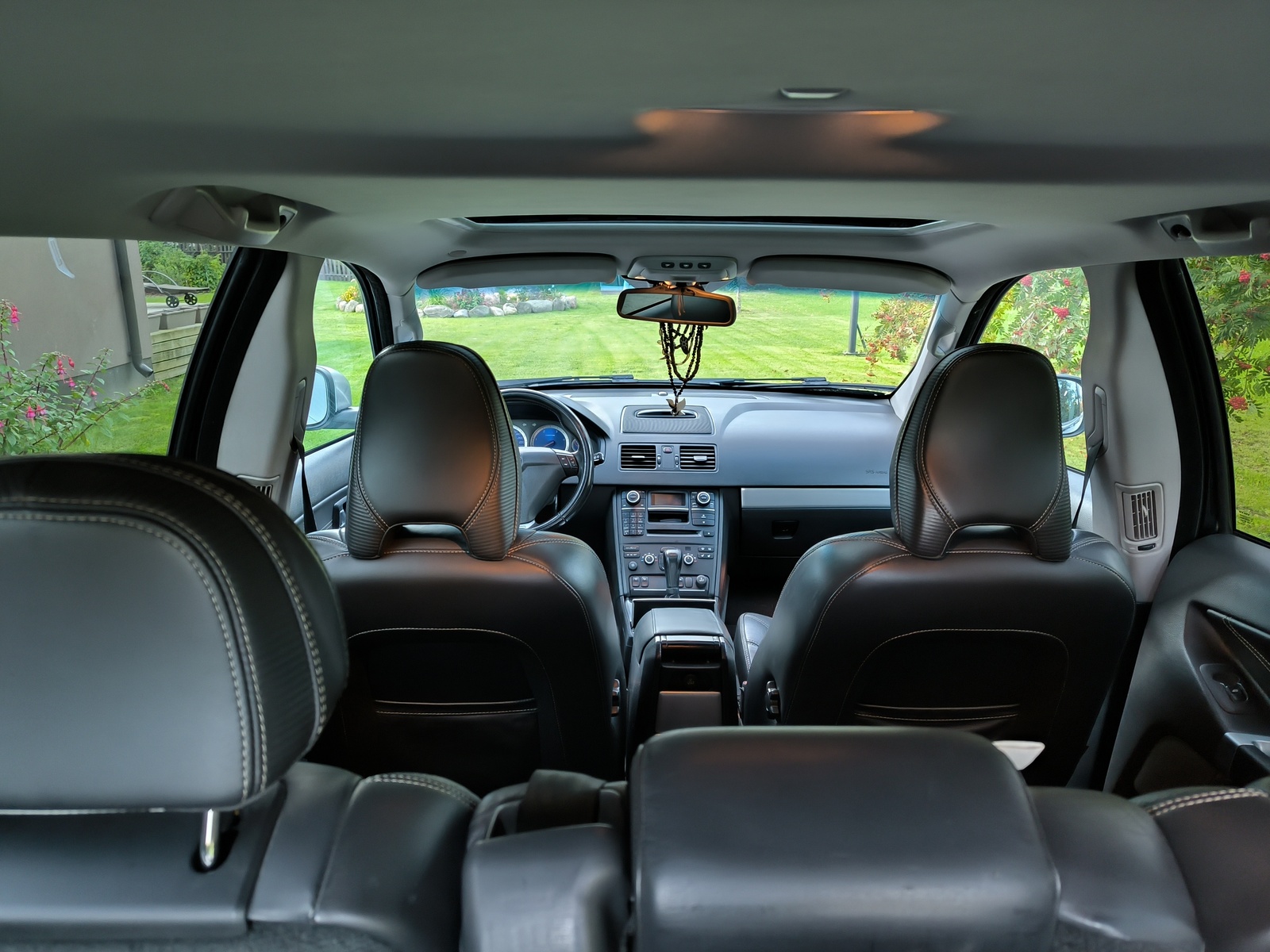 Volvo XC90 2012, kuva 3/6