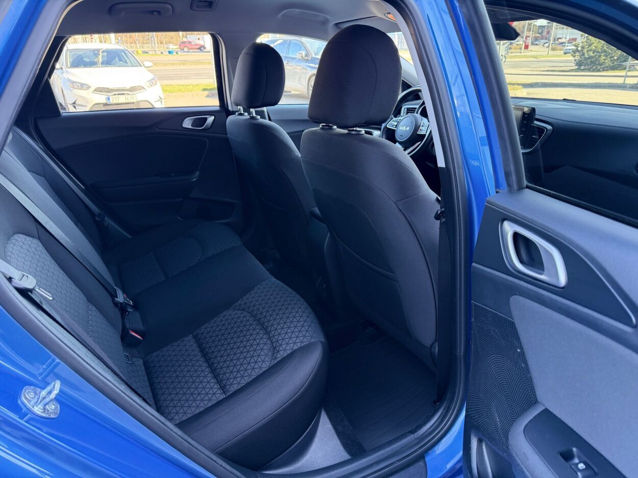 Kia cee'd Sportswagon 2023, photo 5/10