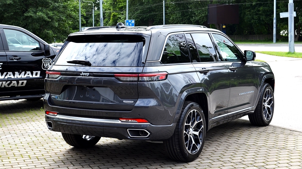 Jeep Grand Cherokee 2026, photo 3/10