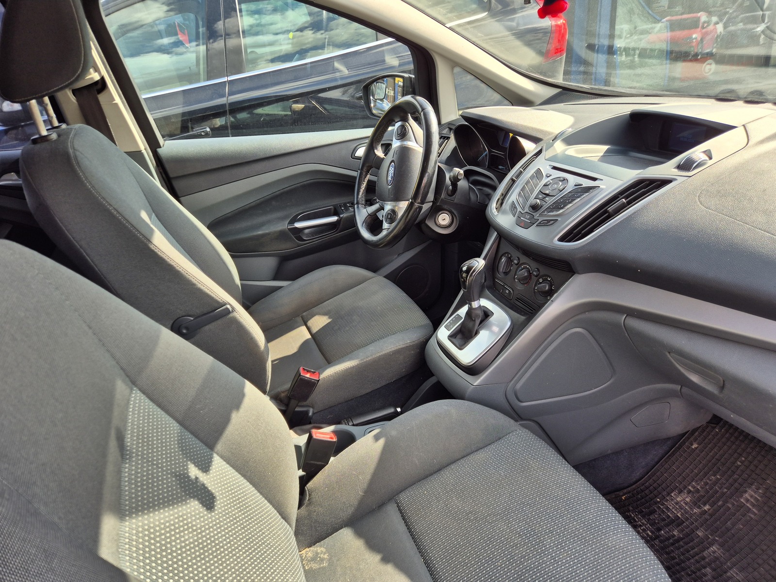 Ford C-Max 2011, kuva 2/6