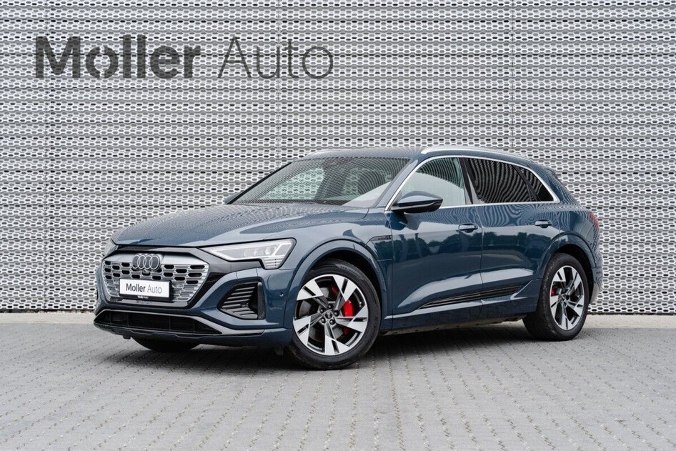 Audi Q8 e-tron, 2023, 301 kW, electric, automatic, four-wheel drive