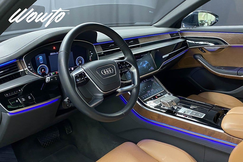 Audi A8 2020, photo 6/35