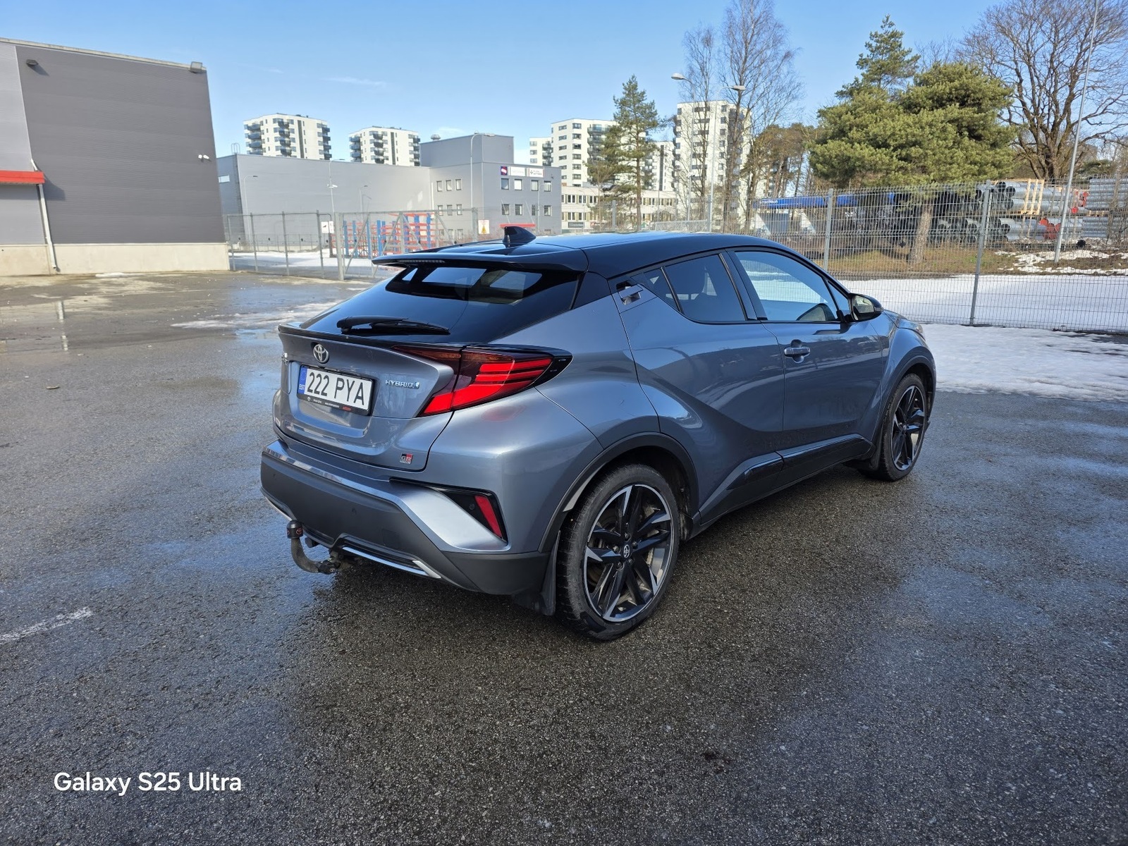 Toyota C-HR 2022, photo 6/10