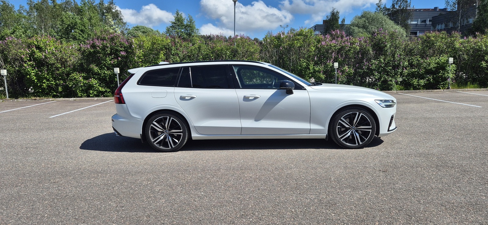 Volvo V60 2020, kuva 4/33