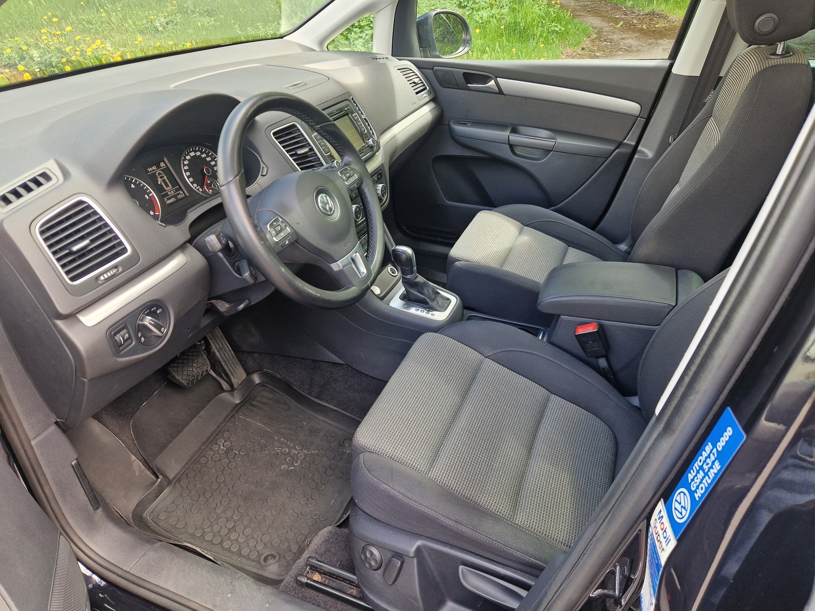 Volkswagen Sharan 2015, photo 7/10