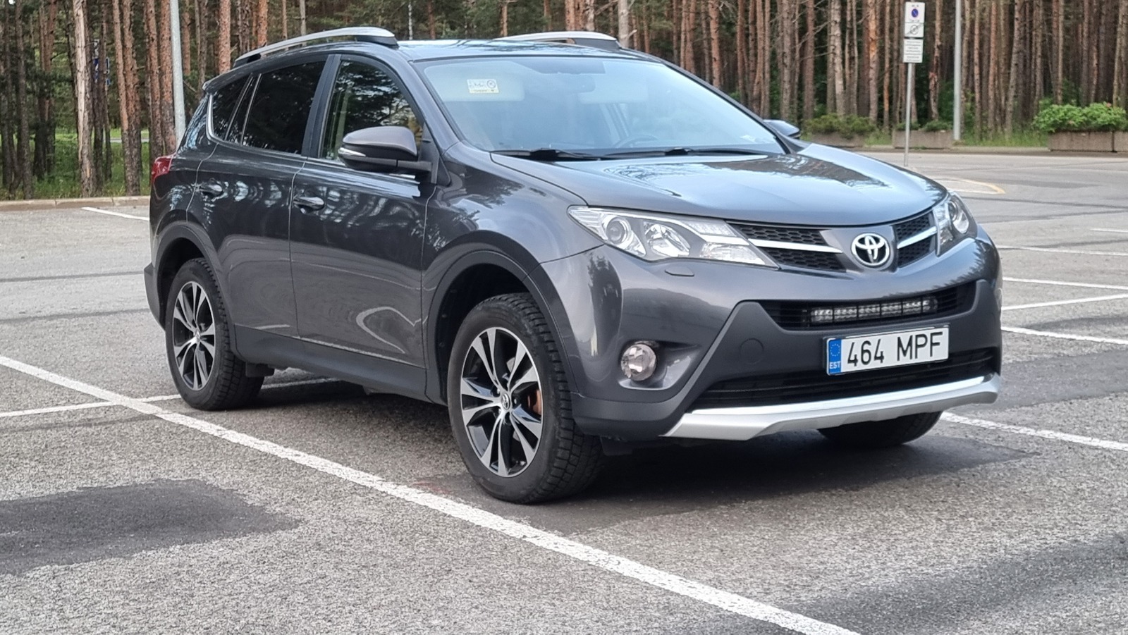 Toyota RAV4 2.0 111kW