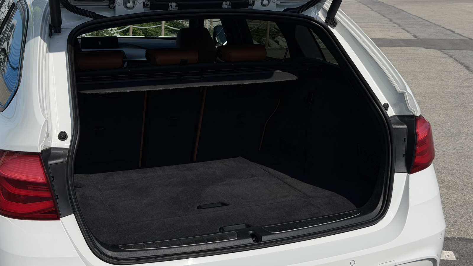 BMW 320 2018, photo 7/18