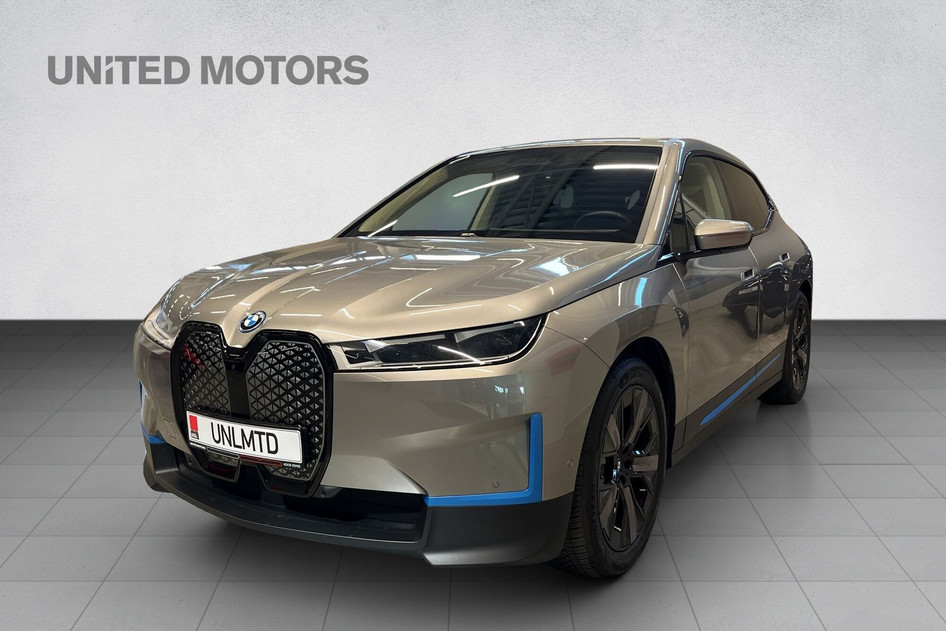 BMW iX, 2024, 240 kW, elekter, automaat, nelikvedu