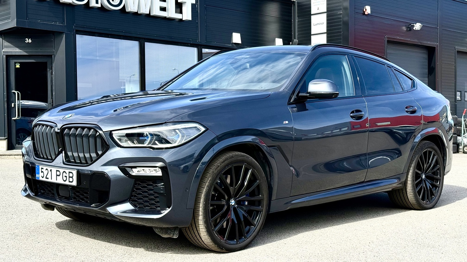 BMW X6 xDrive30d M 3.0 195kW 2020, kuva 3/10