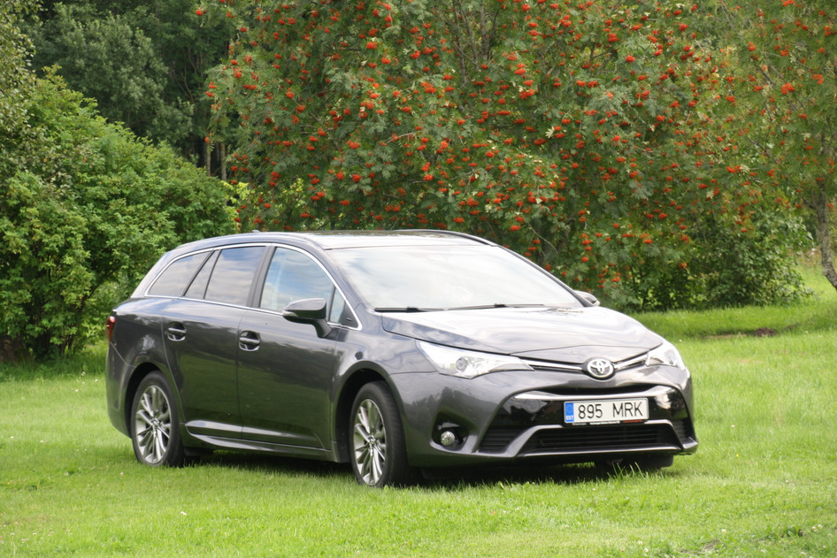 Toyota Avensis, 2016, 1.6, 82 kW, diisel, manuaal, esivedu