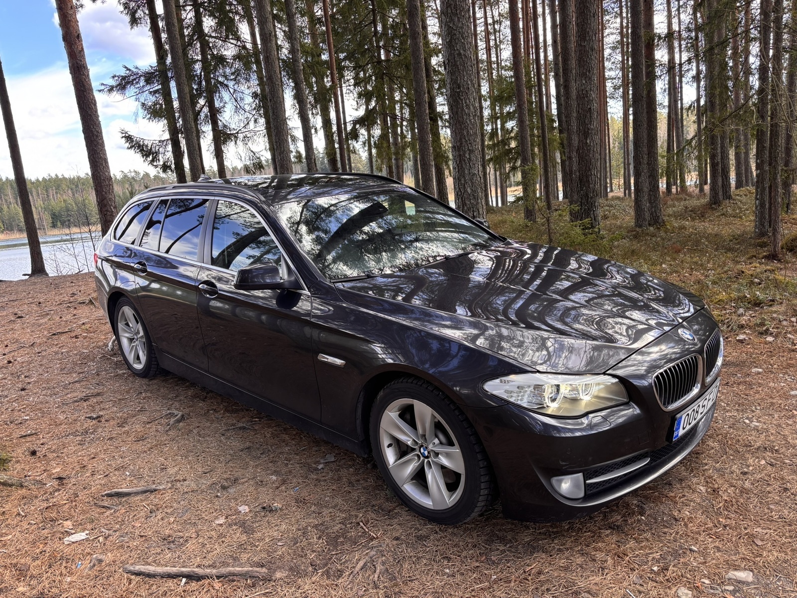 BMW 530 2011, kuva 2/11