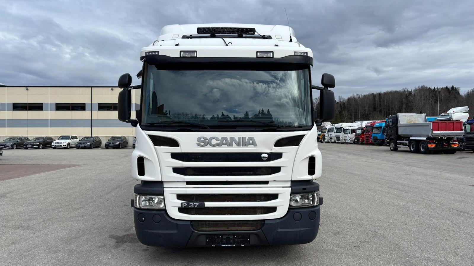 Scania P370 2015, photo 2/33