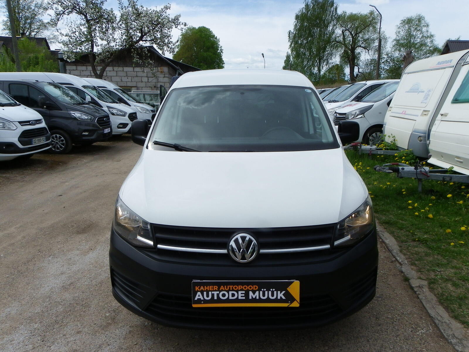 Volkswagen Caddy 2016, kuva 2/17