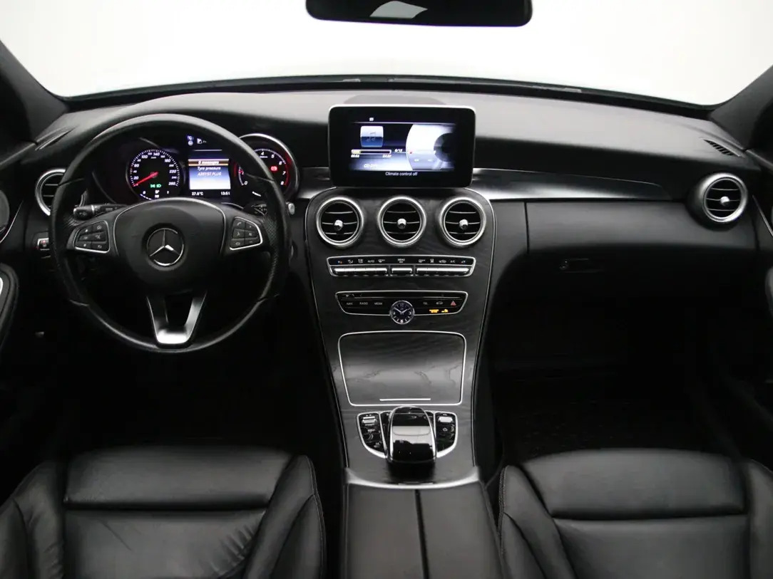 Mercedes-Benz C 350 2015, photo 2/10