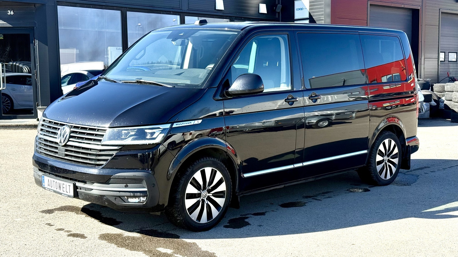 Volkswagen Multivan 2020, photo 3/45