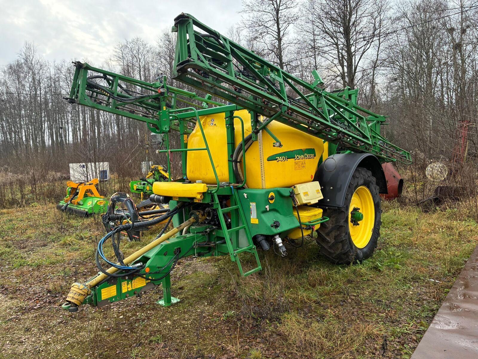 John Deere 740i, photo 3/11
