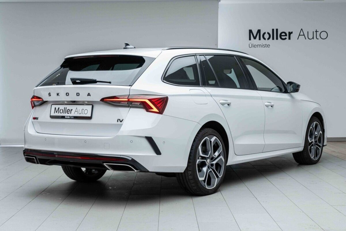 Škoda Octavia 2023, photo 6/17
