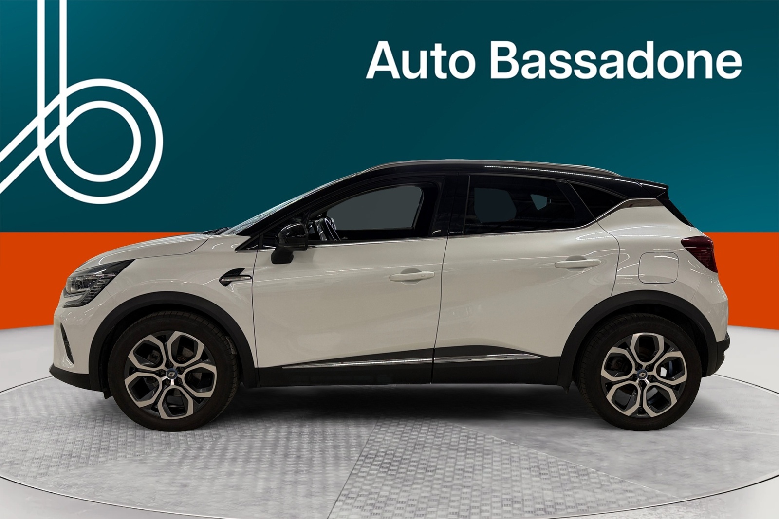 Renault Captur 2021, photo 2/37