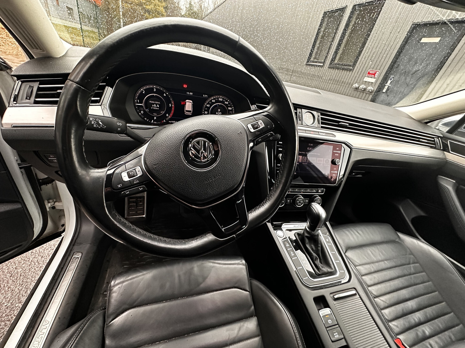 Volkswagen Passat 2018, photo 7/10