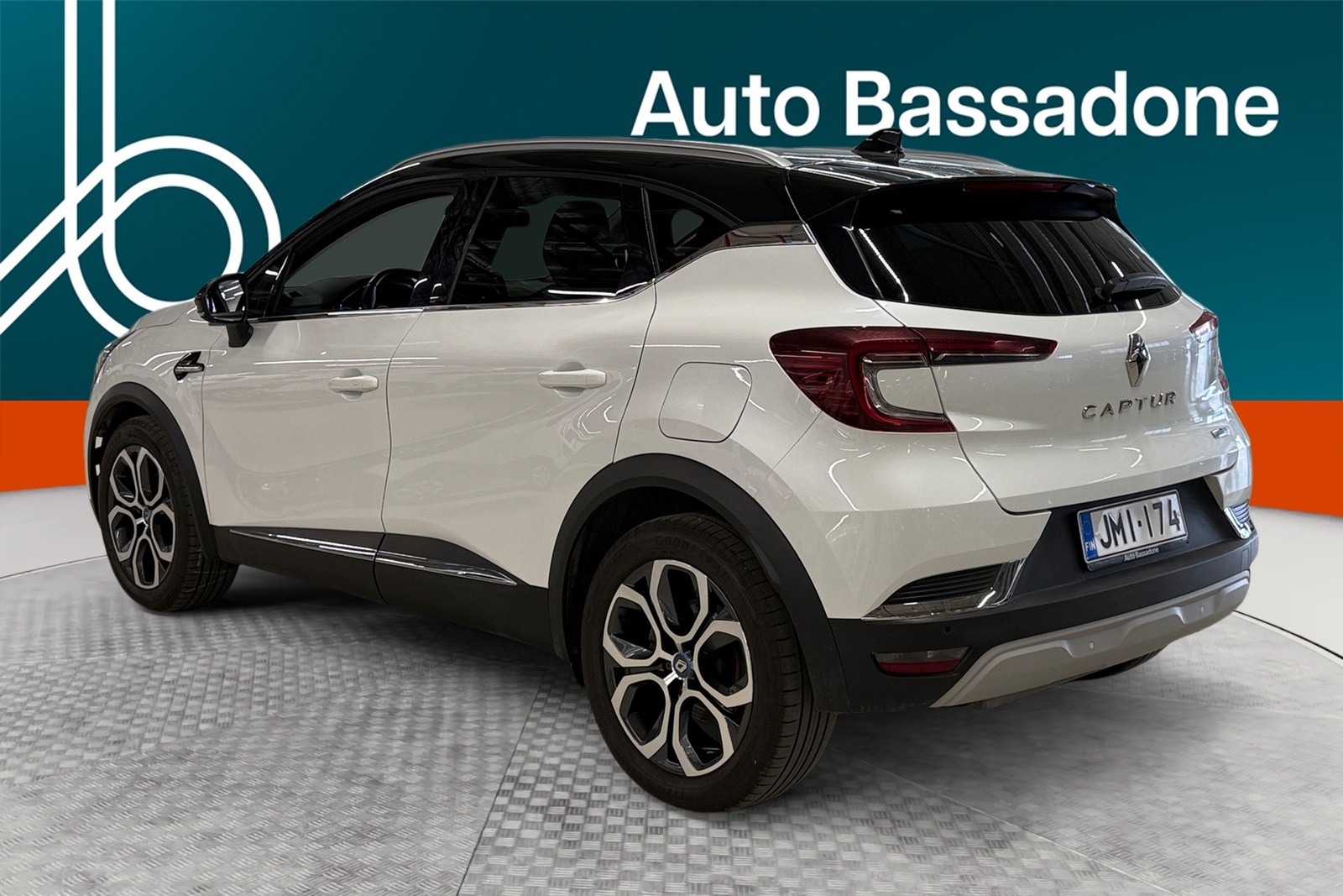 Renault Captur 2021, photo 3/37
