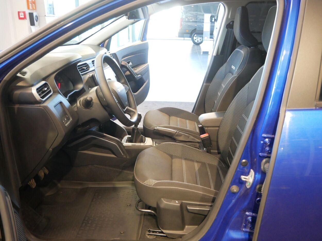 Dacia Duster 2023, photo 7/14