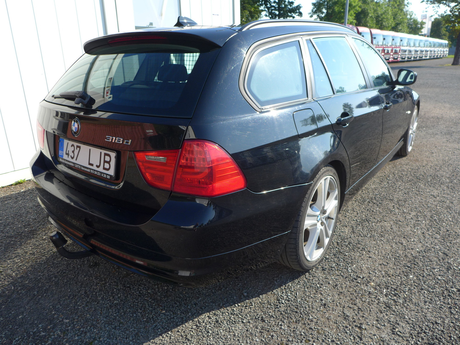 BMW 318 2011, kuva 3/10