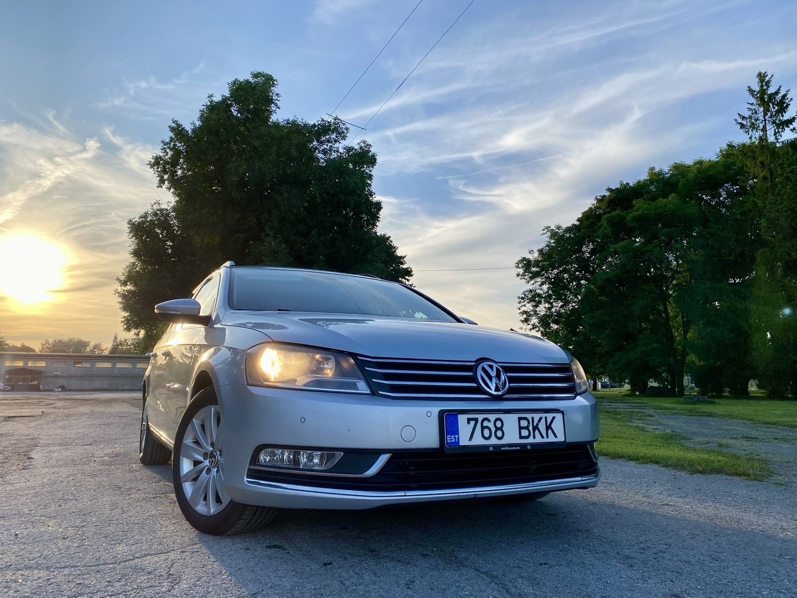Volkswagen Passat Variant 2013, photo 2/22