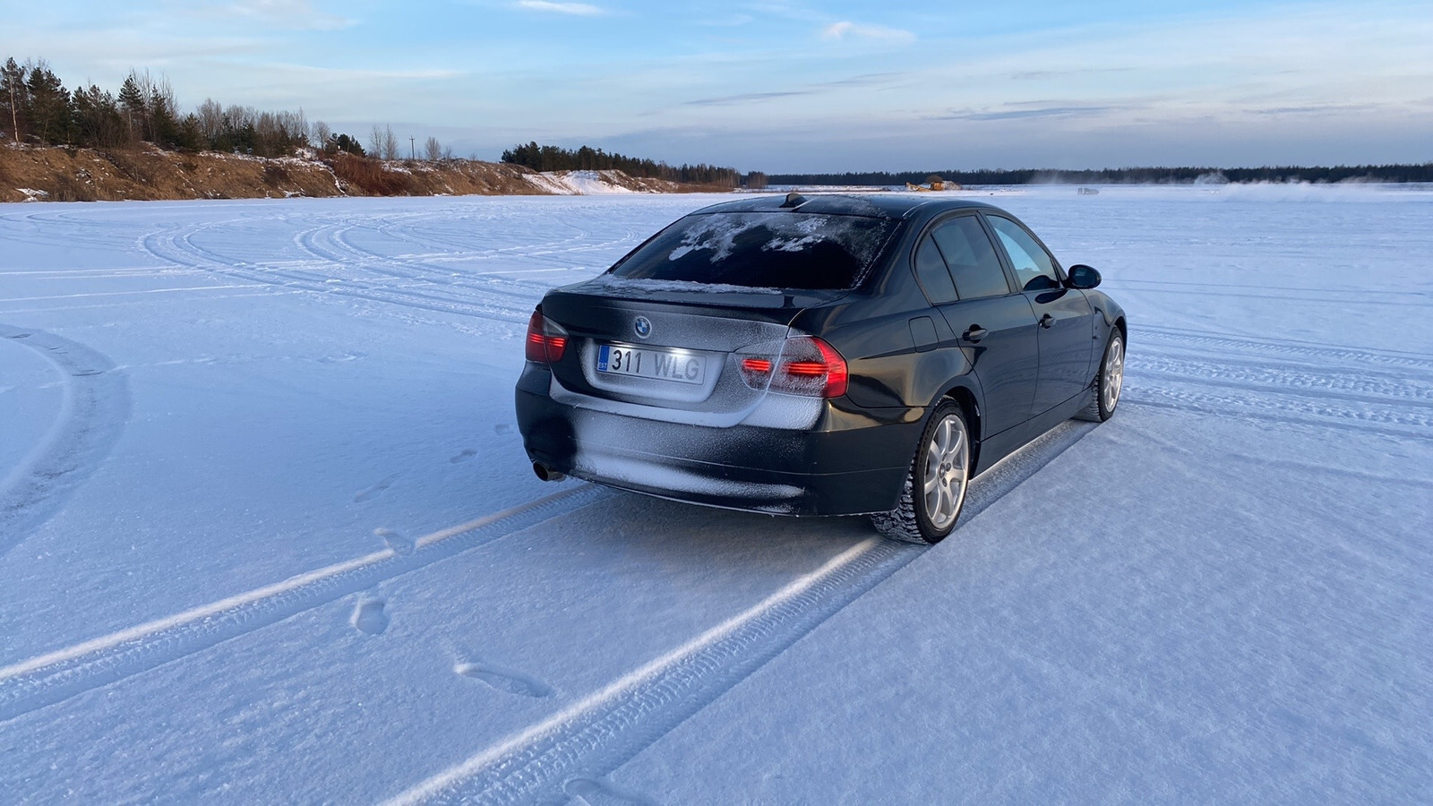 BMW 320 2005, photo 3/3