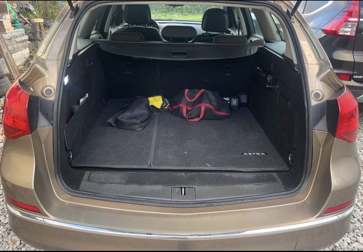 Opel Astra 2014, kuva 4/11