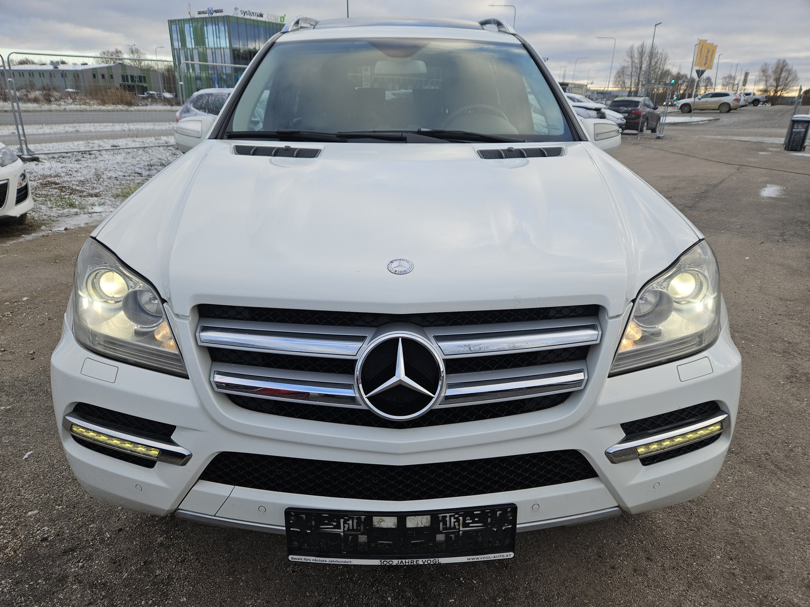 Mercedes-Benz GL 350 2010, kuva 2/10