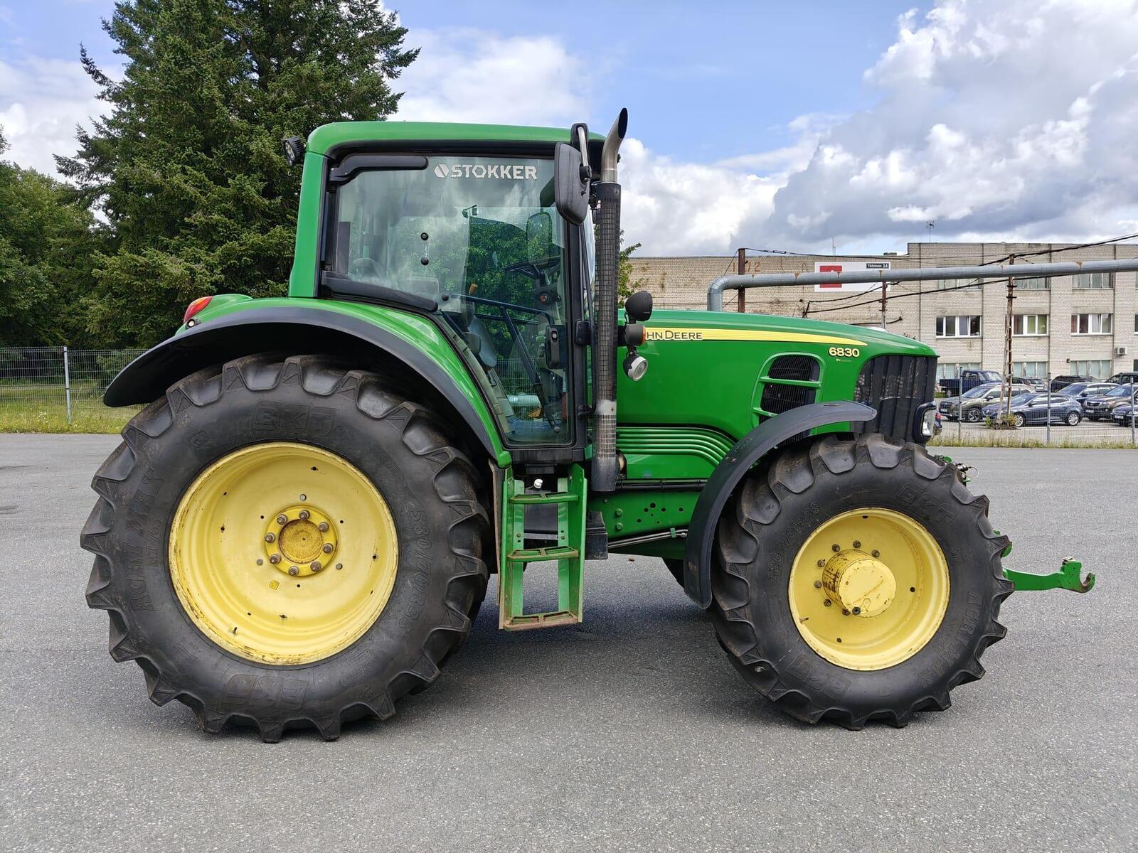 John Deere 6830, photo 2/16
