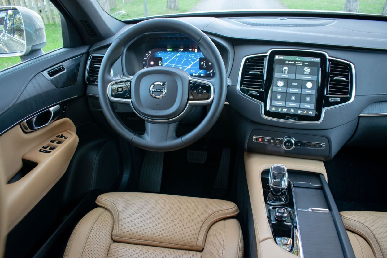 Volvo XC90 2022, photo 3/20