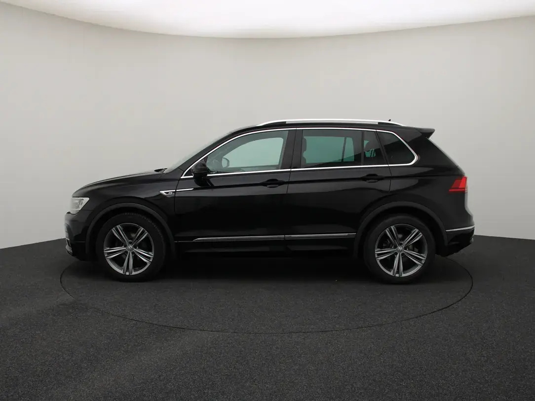 Volkswagen Tiguan 2020, photo 6/41