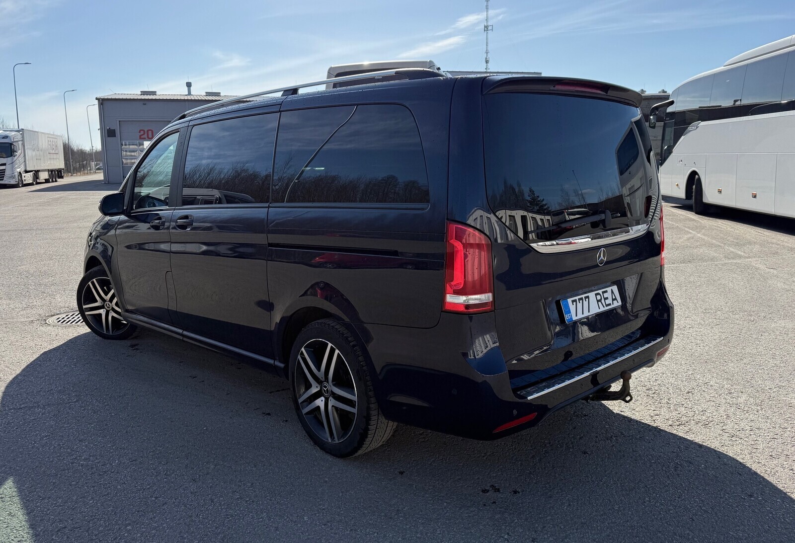 Mercedes-Benz V 250 2018, kuva 4/10