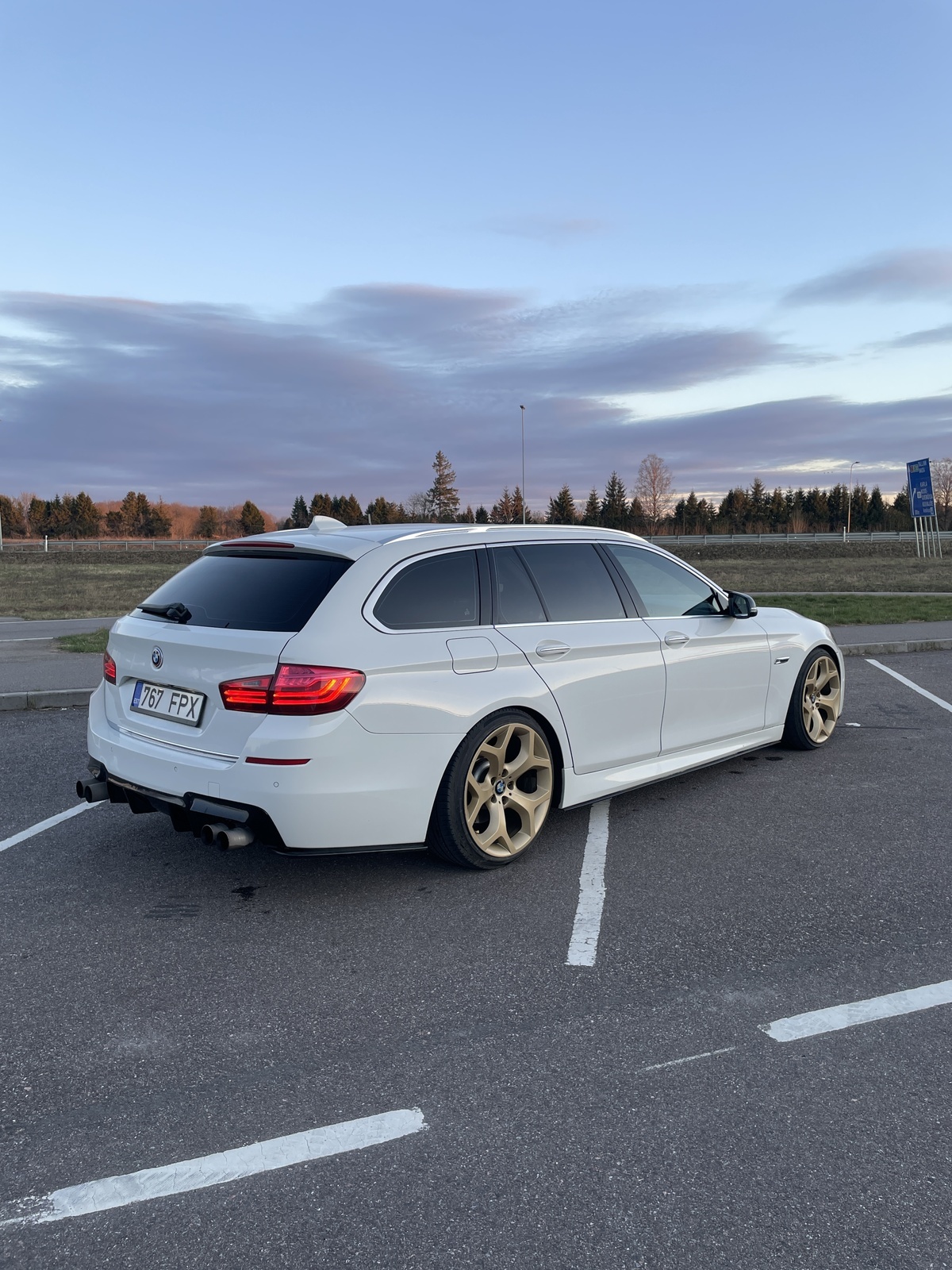 BMW 520 2014, photo 4/10