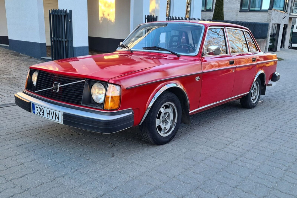 Volvo 244, 1979, 2.0, 66 kW, benzinas, mechaninė, galiniai varomieji ratai