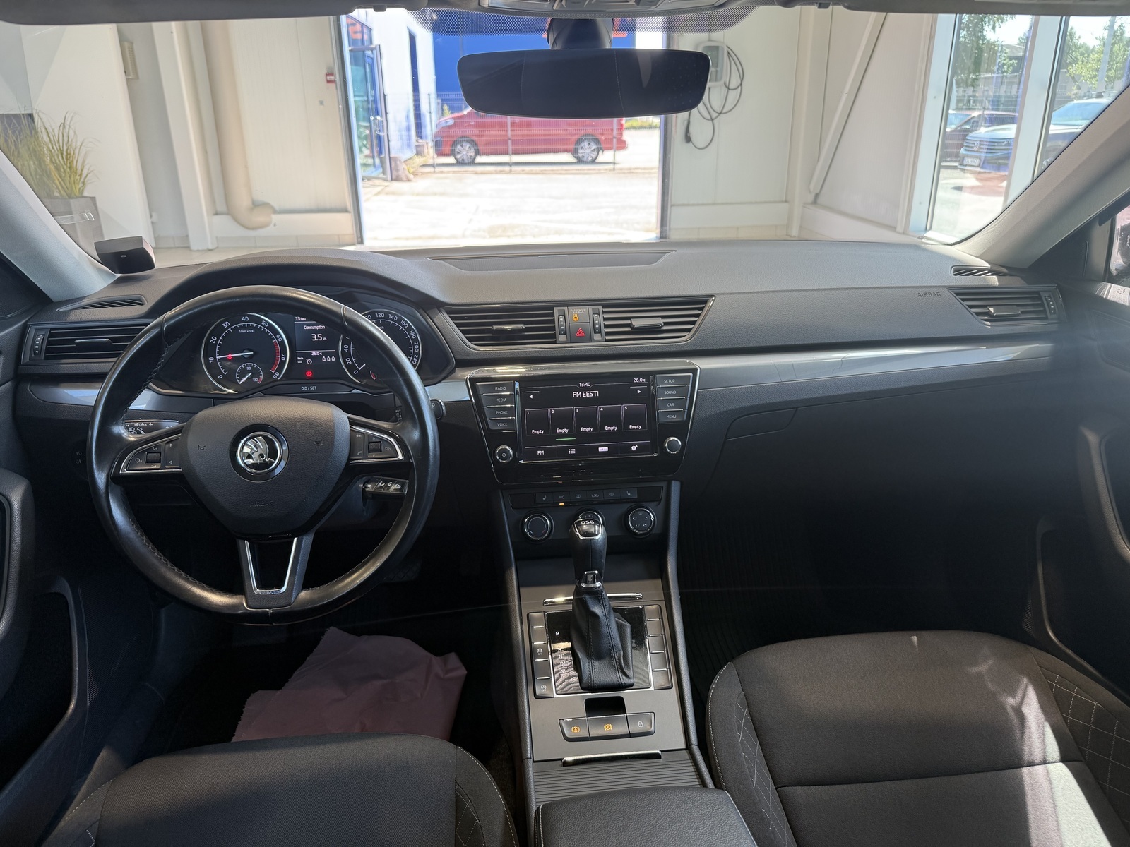 Škoda Superb 2018, kuva 5/10