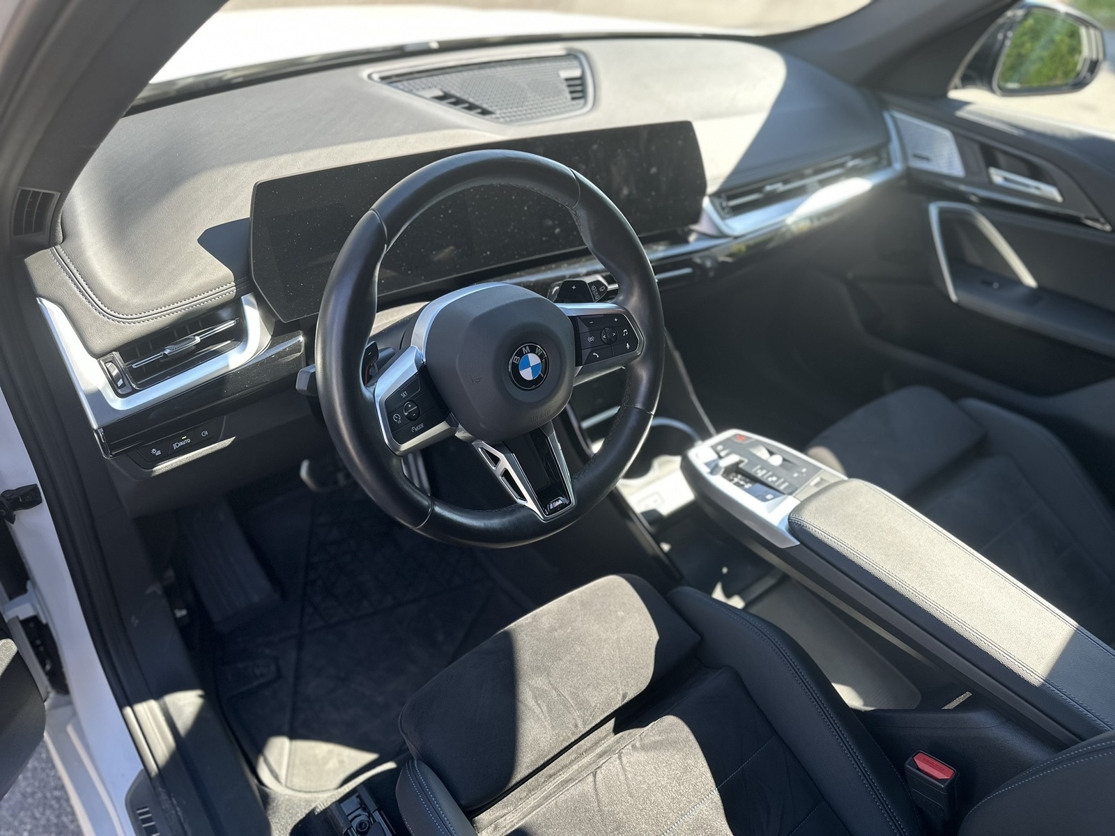 BMW X1 2023, photo 4/19