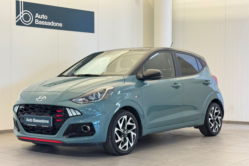 Hyundai i10, 2023, 1.0, 73.6 kW, бензин, механическая, передний привод