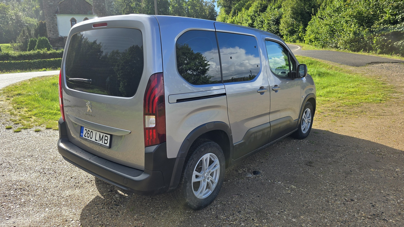Peugeot Rifter 2021, photo 3/24