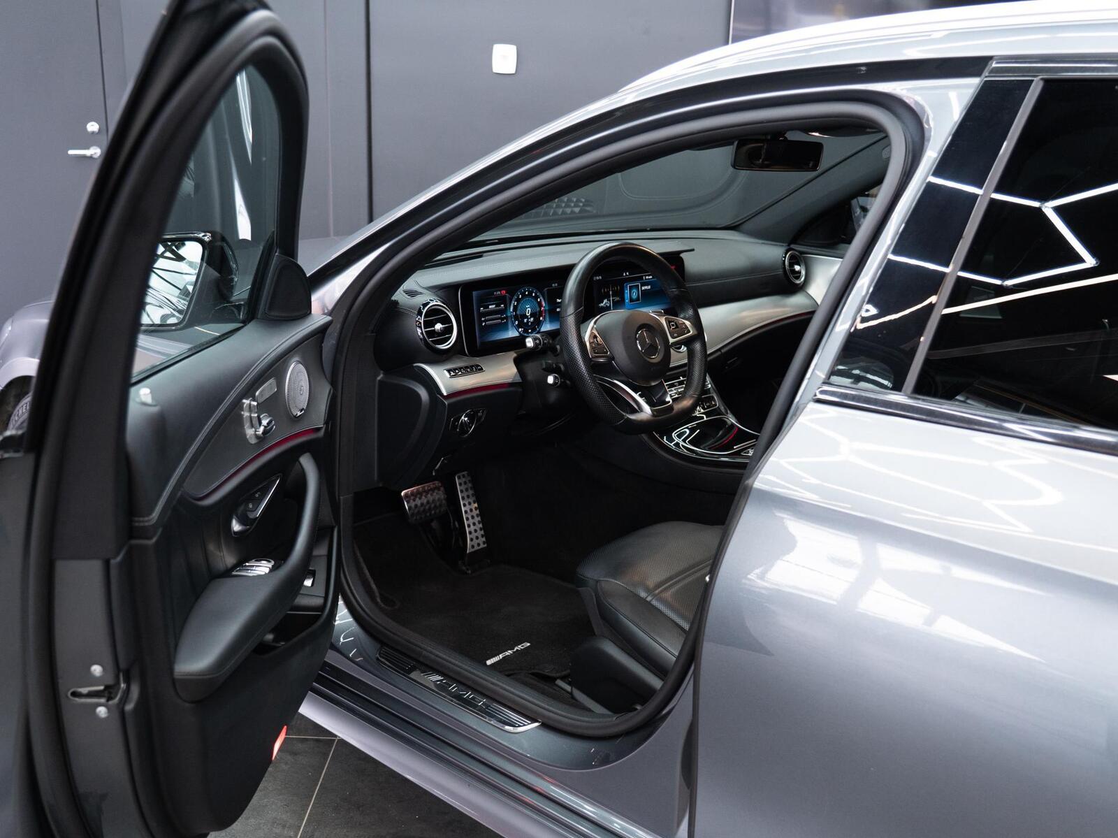 Mercedes-Benz E 43 AMG 2017, kuva 4/15