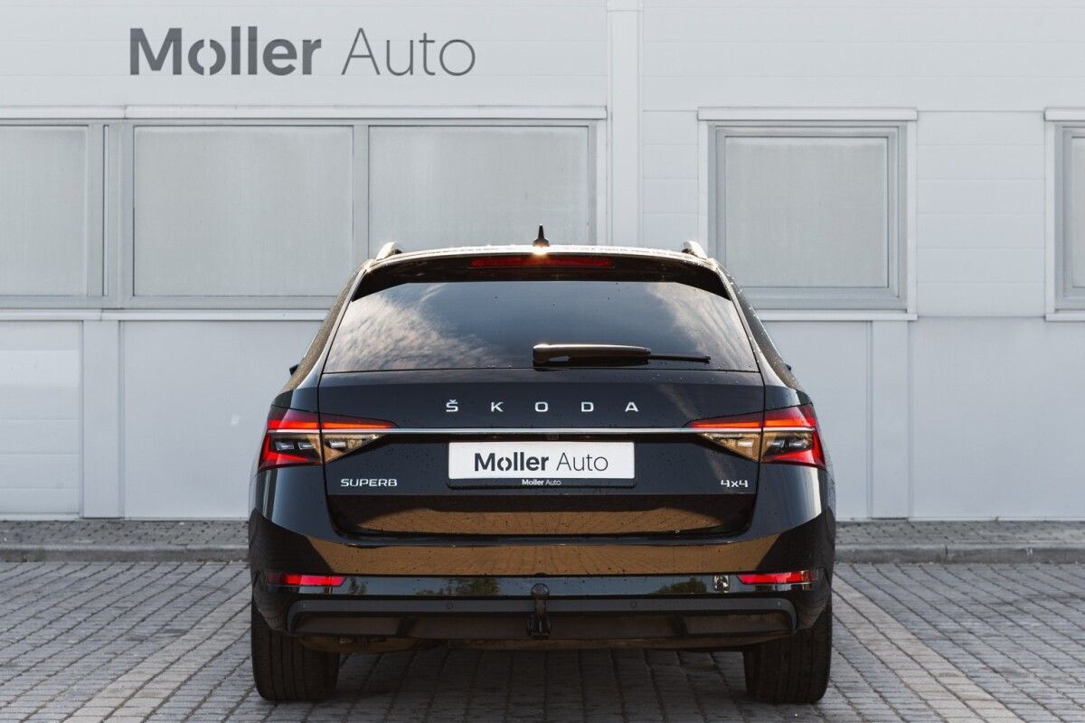Škoda Superb 2023, kuva 4/33
