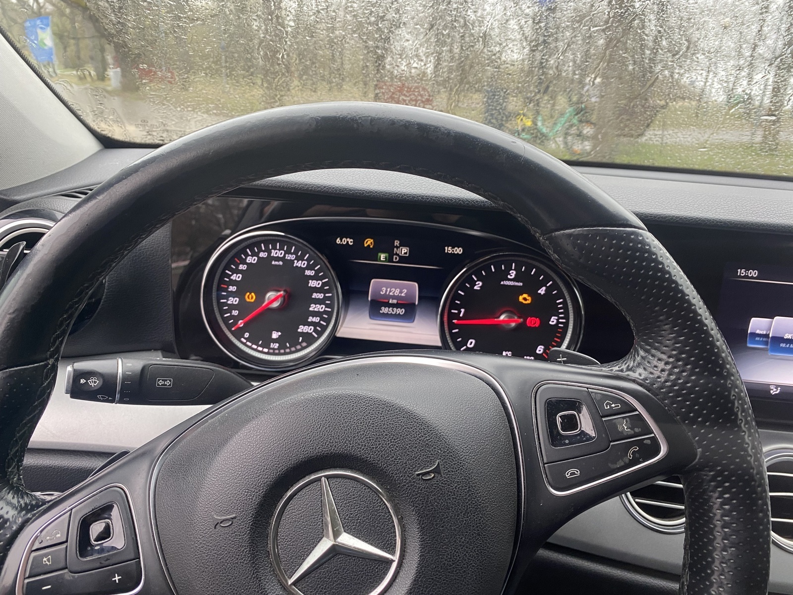 Mercedes-Benz E 220 2018, kuva 4/9