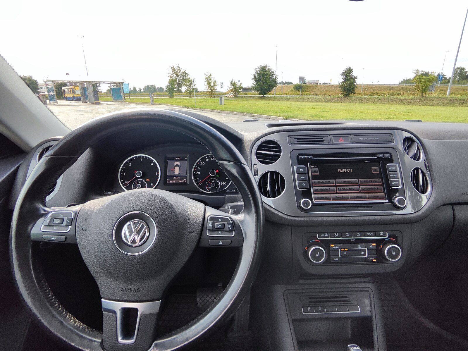 Volkswagen Tiguan 2012, photo 6/13