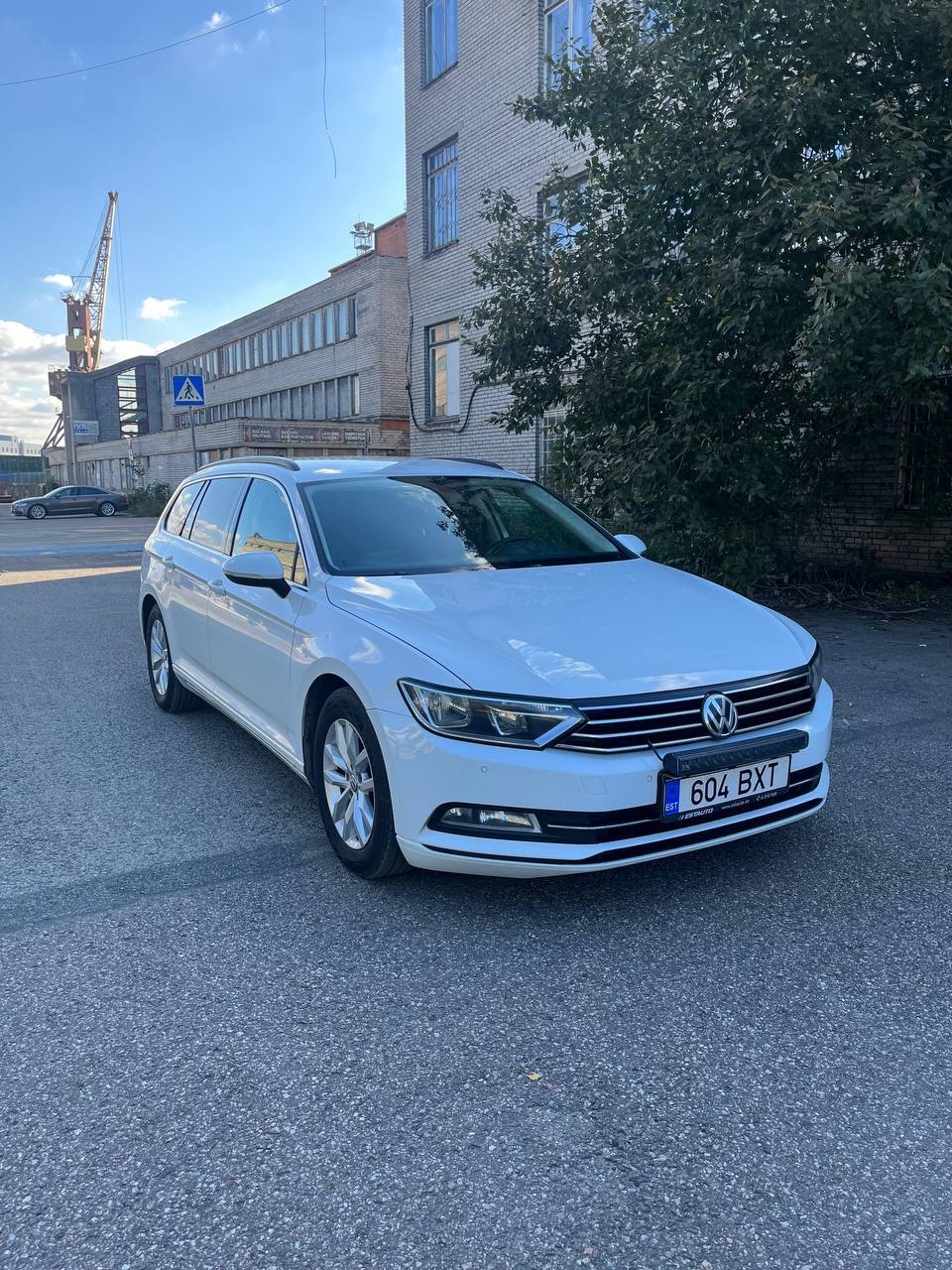 Volkswagen Passat 2015, photo 2/9