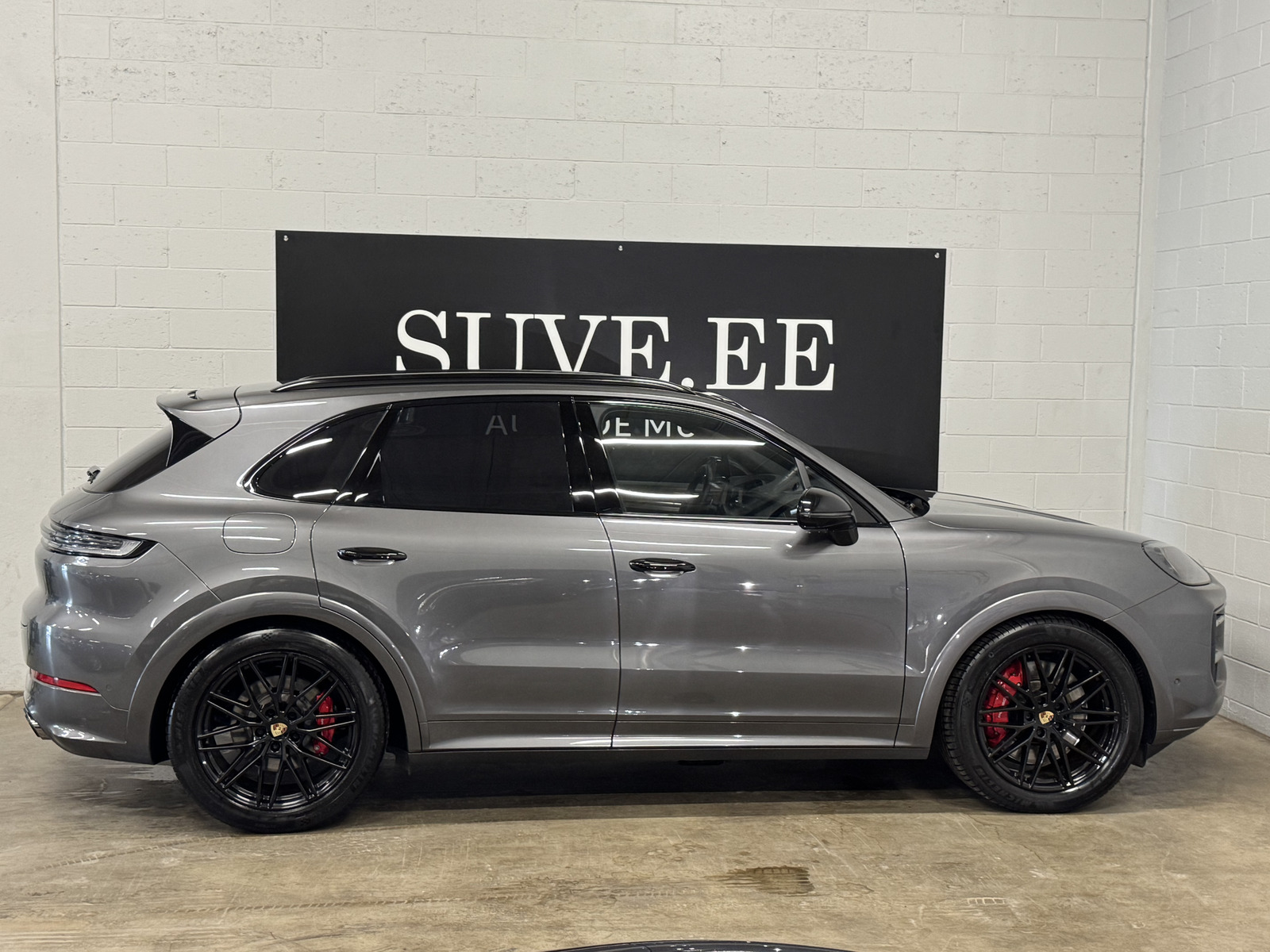Porsche Cayenne 2023, photo 6/32
