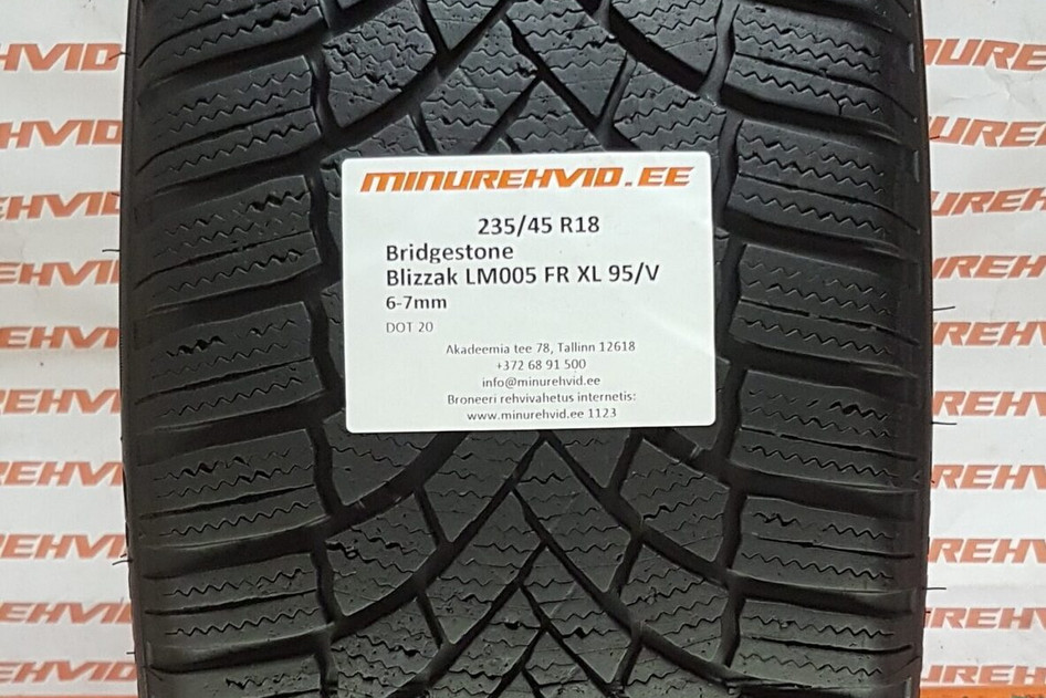 Used studless winter tire 235/45R18 Bridgestone Blizzak LM005 FR XL 95/V
