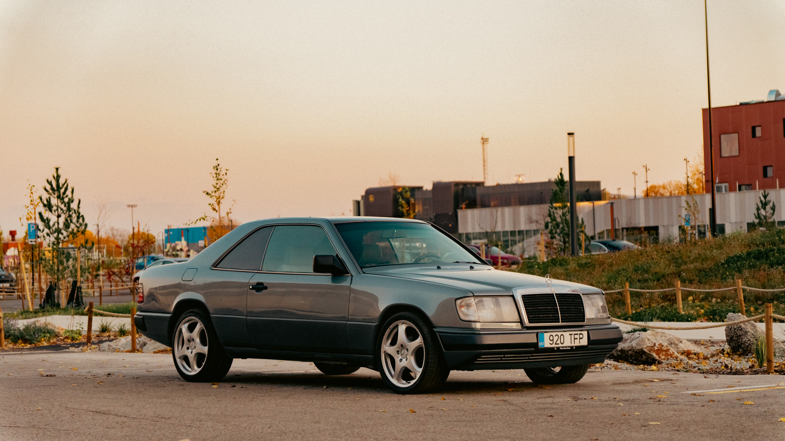 Mercedes-Benz E