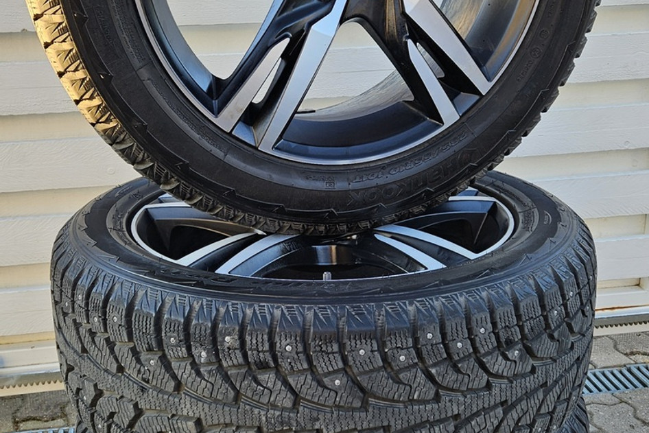 Kasutatud valuvelg+naastrehv 235/55R19, Volvo